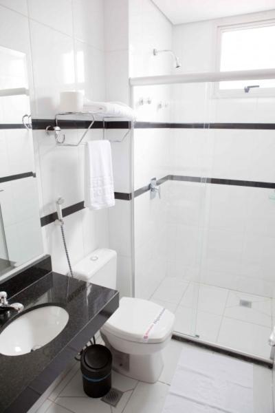 Serras Hotel Cuiabá Oda fotoğraf